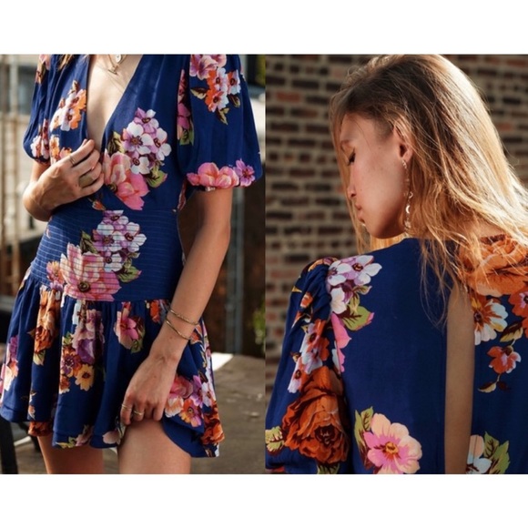 AFRM Dresses & Skirts - Revolve AFRM Camilla Floral Puff Shoulder Dress